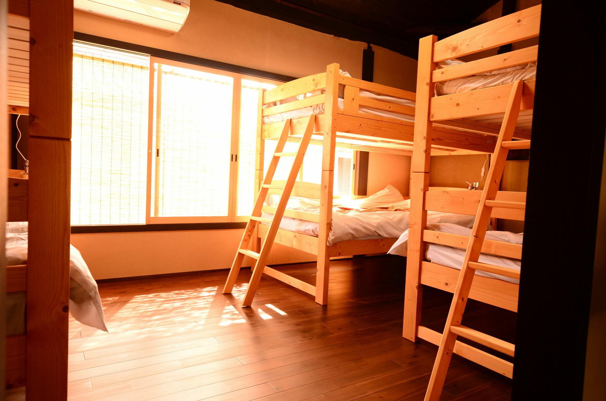 Grateful Hotel Киото Екстериор снимка
